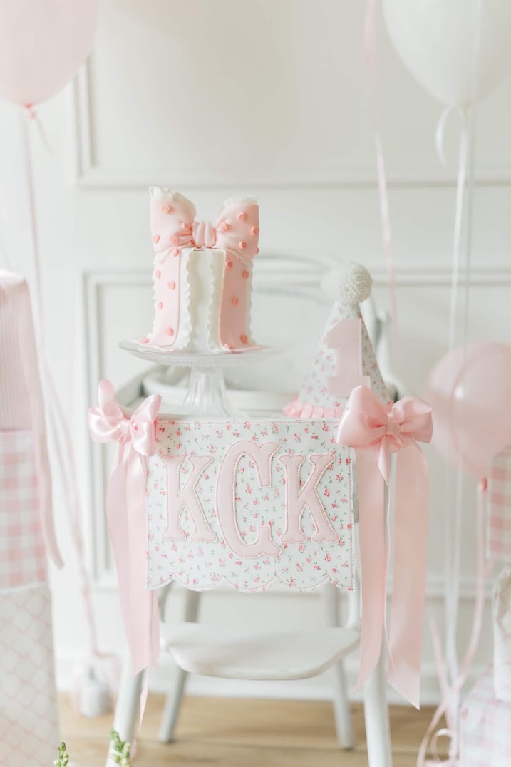 Pink Floral with Scalloped Bottom Set