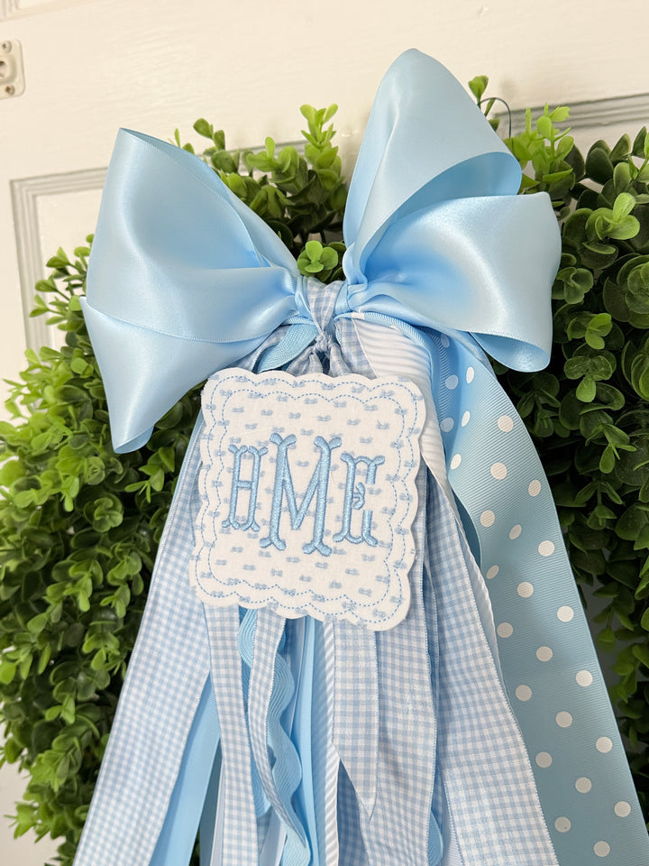 Scalloped Initial Bow
