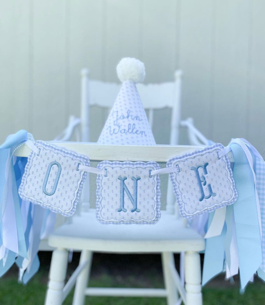 Scalloped ONE High Chair Banner with Ribbons in Blue