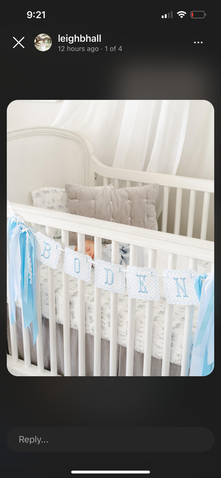 Scalloped Name Banner