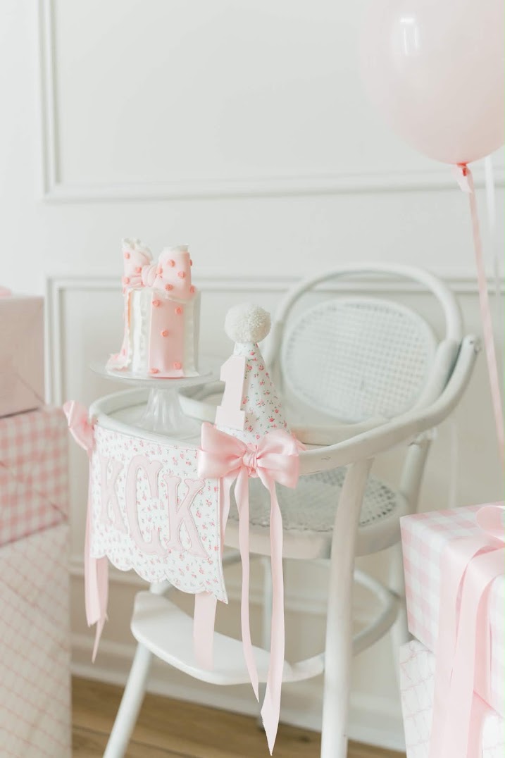 Pink Floral with Scalloped Bottom Set