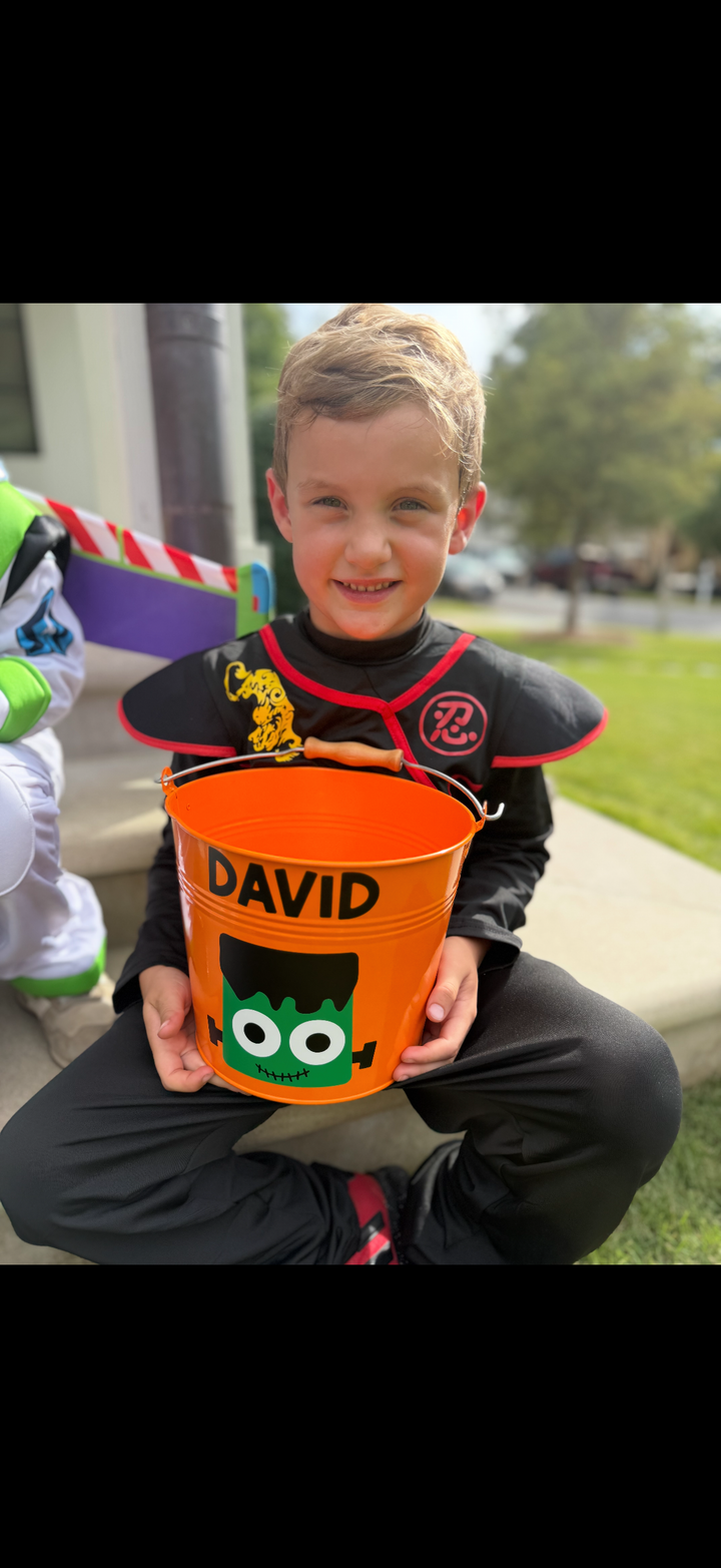 Frank Halloween Bucket