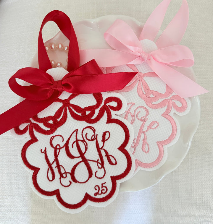 Scalloped Bow Ornament
