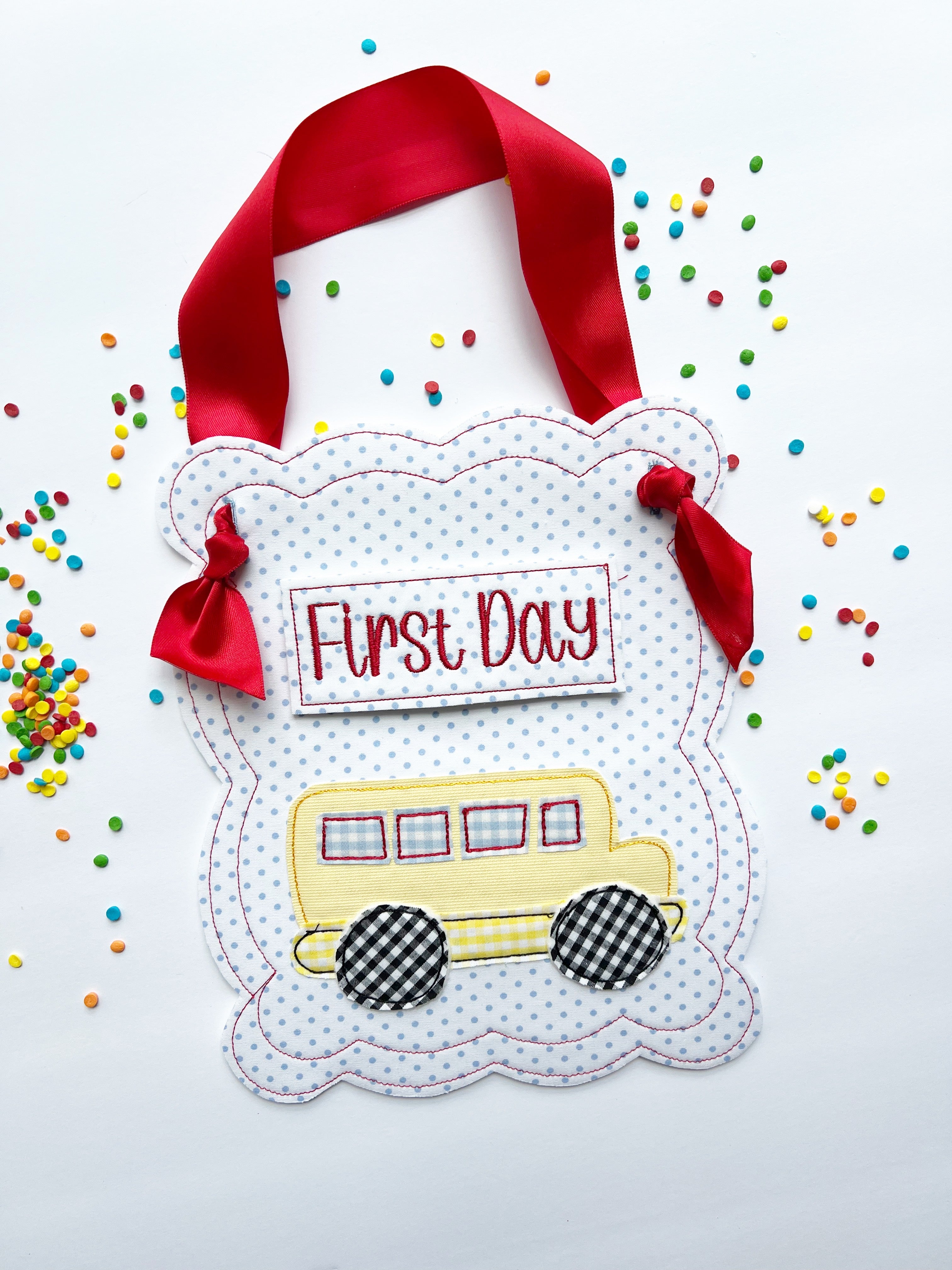 Ribbon Bus Pendant in Blue and Red – Little Happies