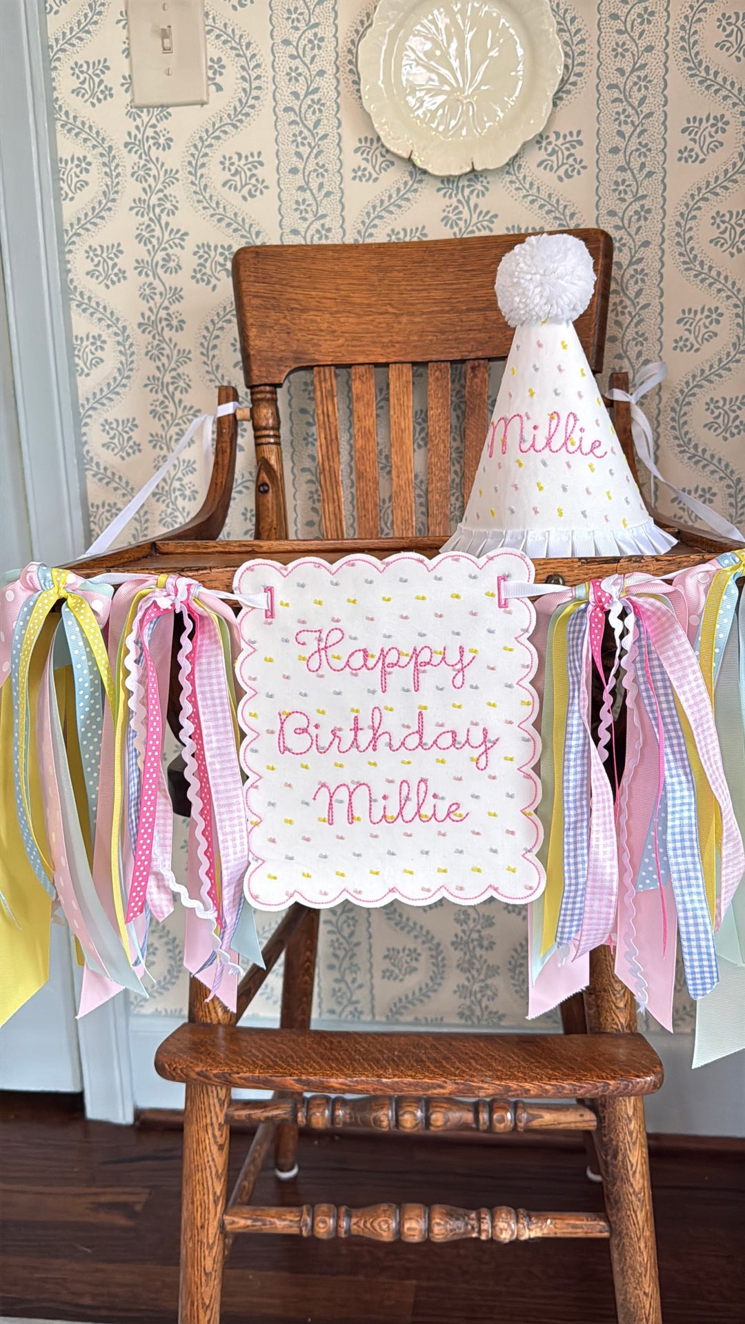Pastel Swiss Dot Set