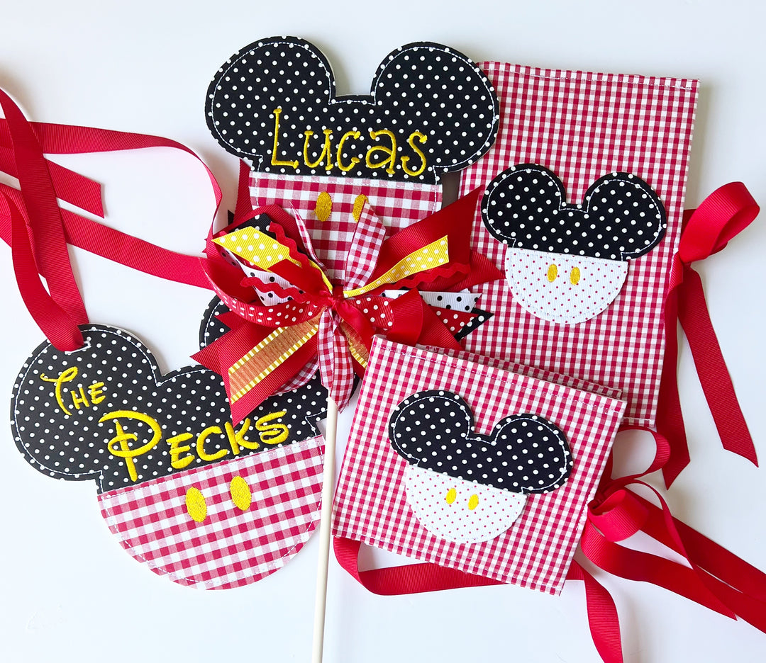 Mickey and Minnie Wands Personalized