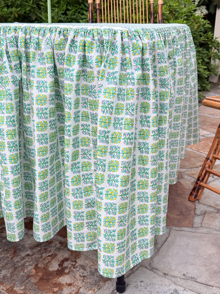 Midi Ruffle Tablecloth in Green Orchard Garden Print