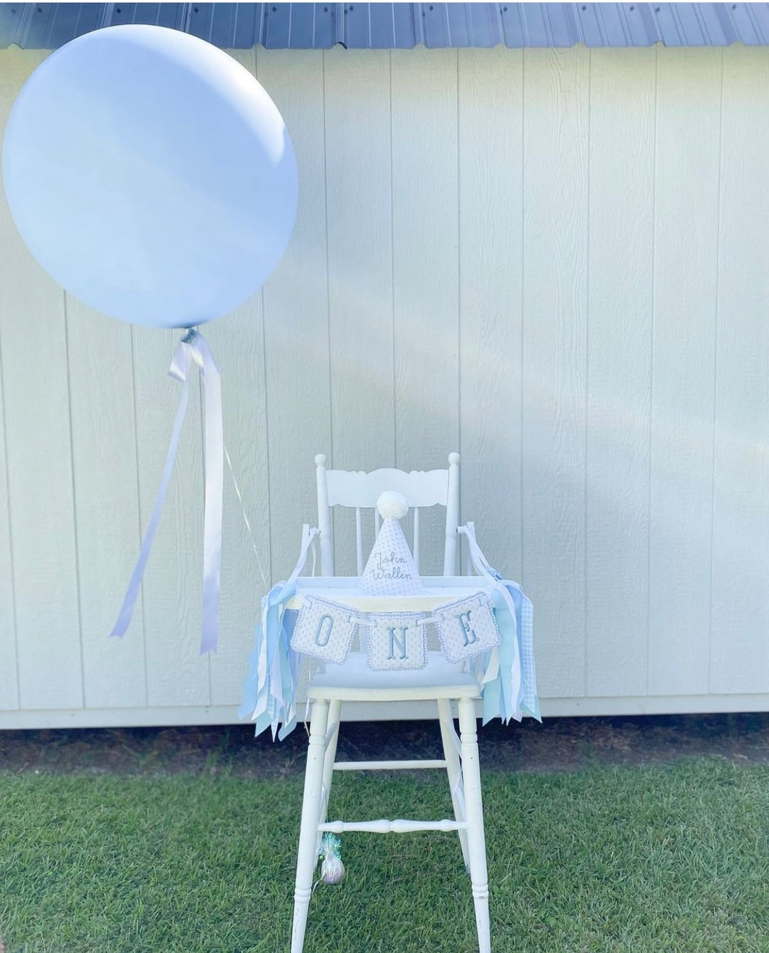 Scalloped ONE High Chair Banner with Ribbons in Blue