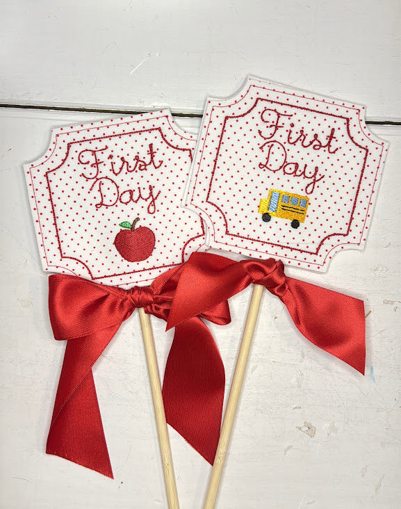 Square Dot Bus and Apple Wand