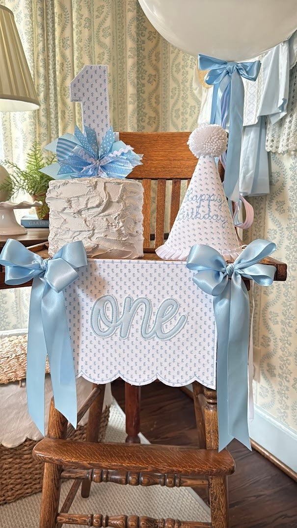 Blue Swiss ONE Pendant with Scalloped Bottom Set