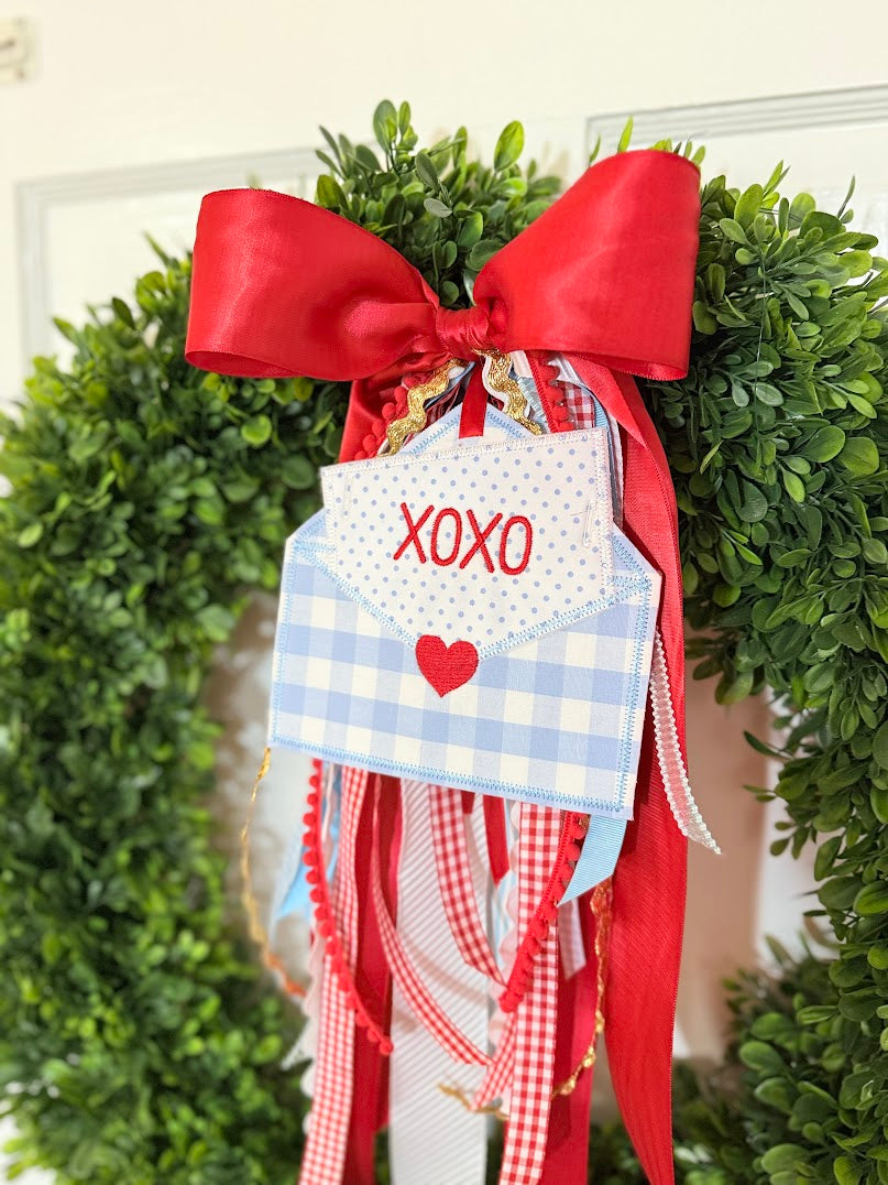 Festive Bow with Heart Envelope XOXO