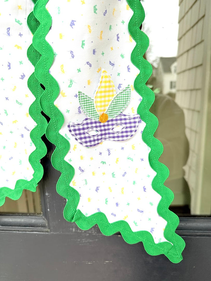 Mardi Gras Wreath Sash