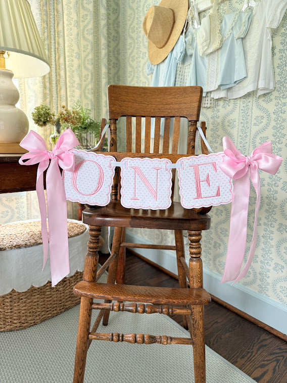 Scalloped ONE in Pink Dot