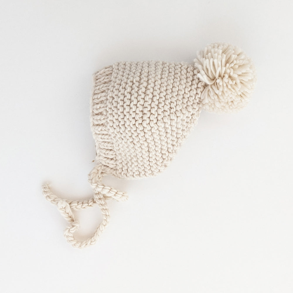 Garter Stitch Bonnet Natural