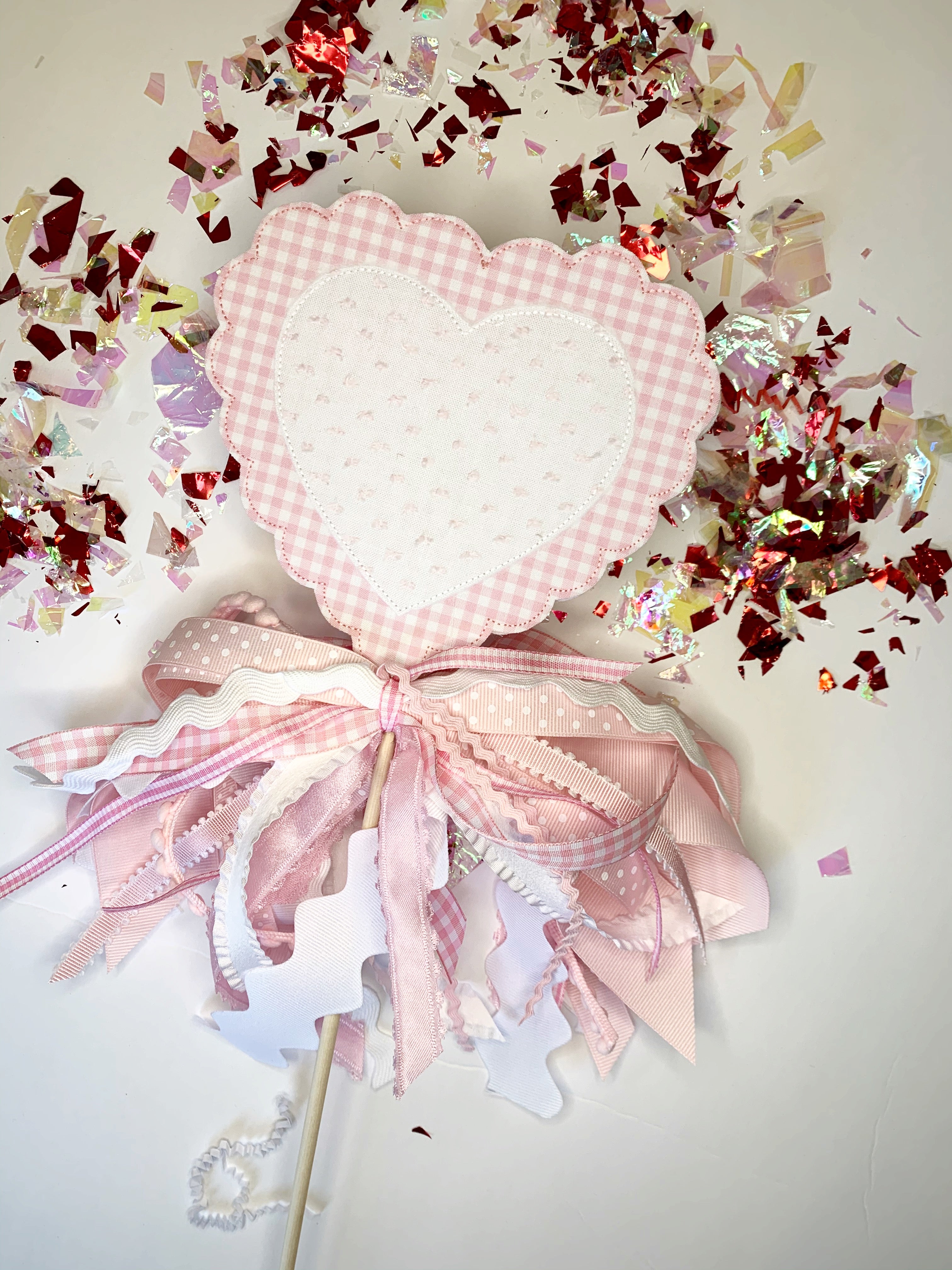 Scalloped Heart Wand or Cake Topper