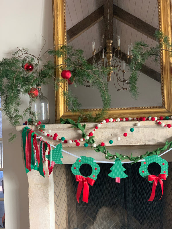 Green Dot Wreath and Tree Banner